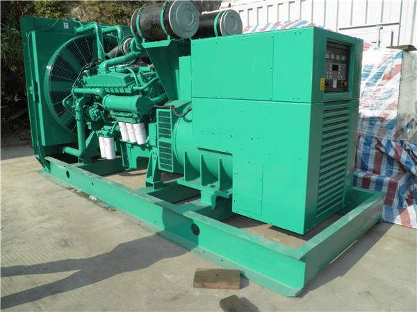 丰县出租发电机-进口柴油发电机组与国产柴油发电机组的区别