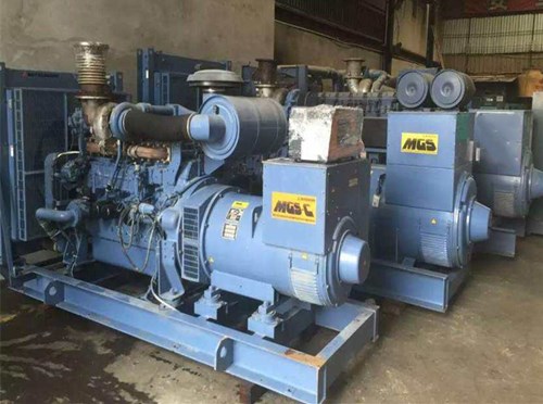 丰县发电机组带负载降电压是什么原因照成的？