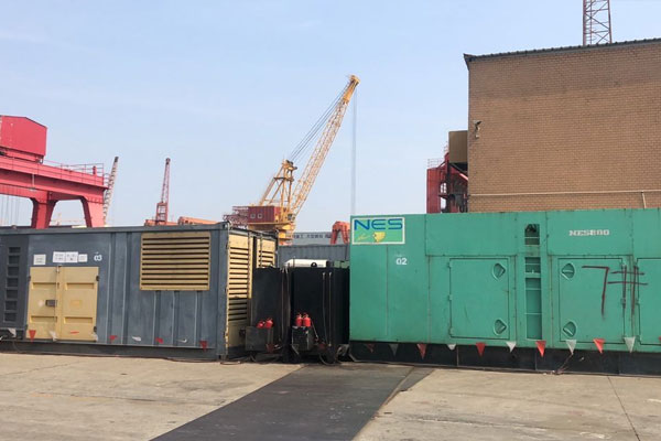 丰县发电机出租空气滤清器的清洁频率是多少？