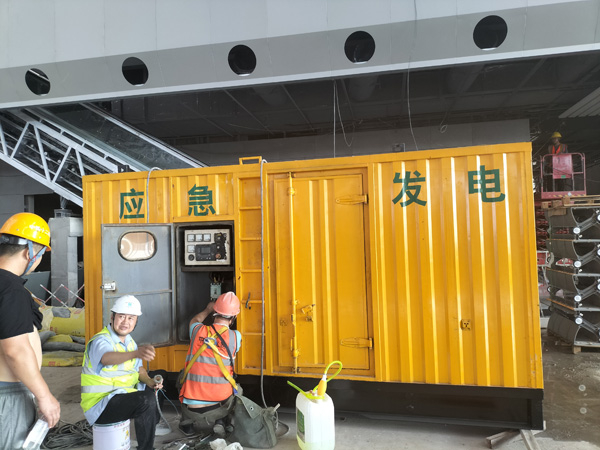 丰县怎样判断空气滤清器是否需要更换？