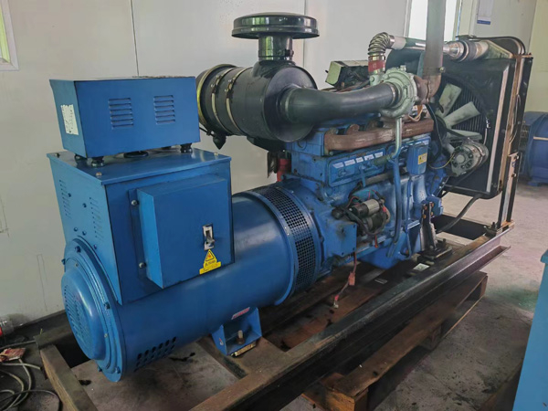 丰县100kW柴油发电机组使用多级机油有哪些优缺点？