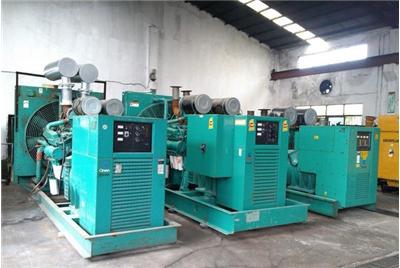 丰县如何判断汽油发电机组电瓶的使用寿命？